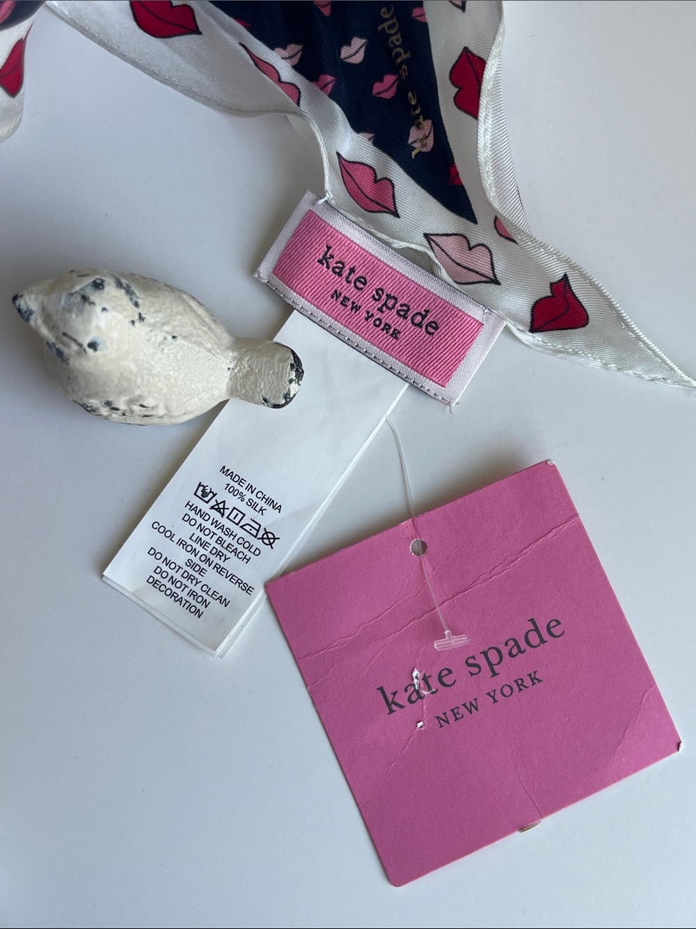Kate Spade ♠️ 100% Silk Scarf - Picture 2 of 12